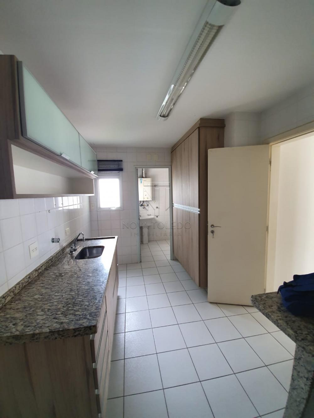 Alugar Apartamento / Padrão em São José dos Campos R$ 4.000,00 - Foto 12