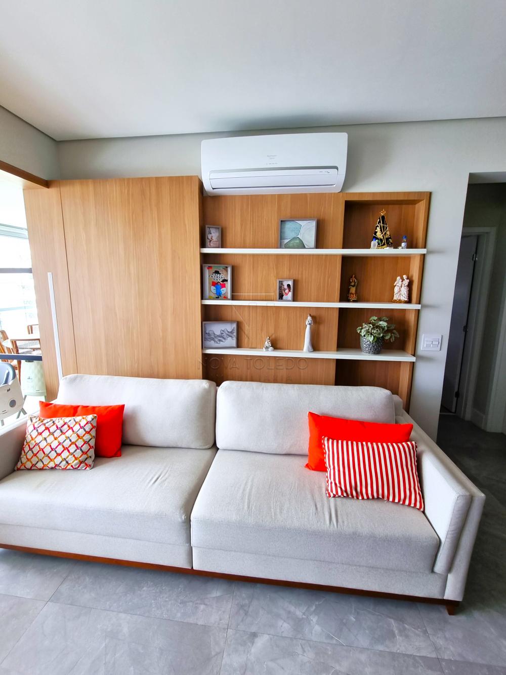 Alugar Apartamento / Padrão em São José dos Campos R$ 3.500,00 - Foto 3