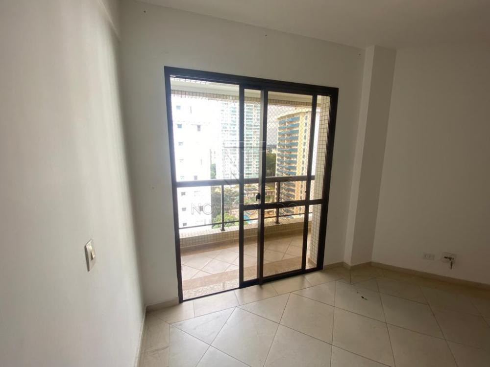 Alugar Apartamento / Padrão em São José dos Campos R$ 2.850,00 - Foto 1