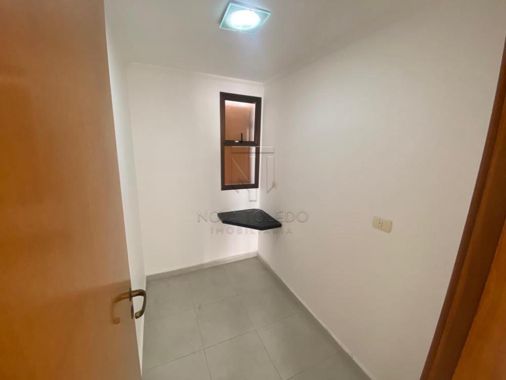 Alugar Apartamento / Padrão em São José dos Campos R$ 2.850,00 - Foto 8