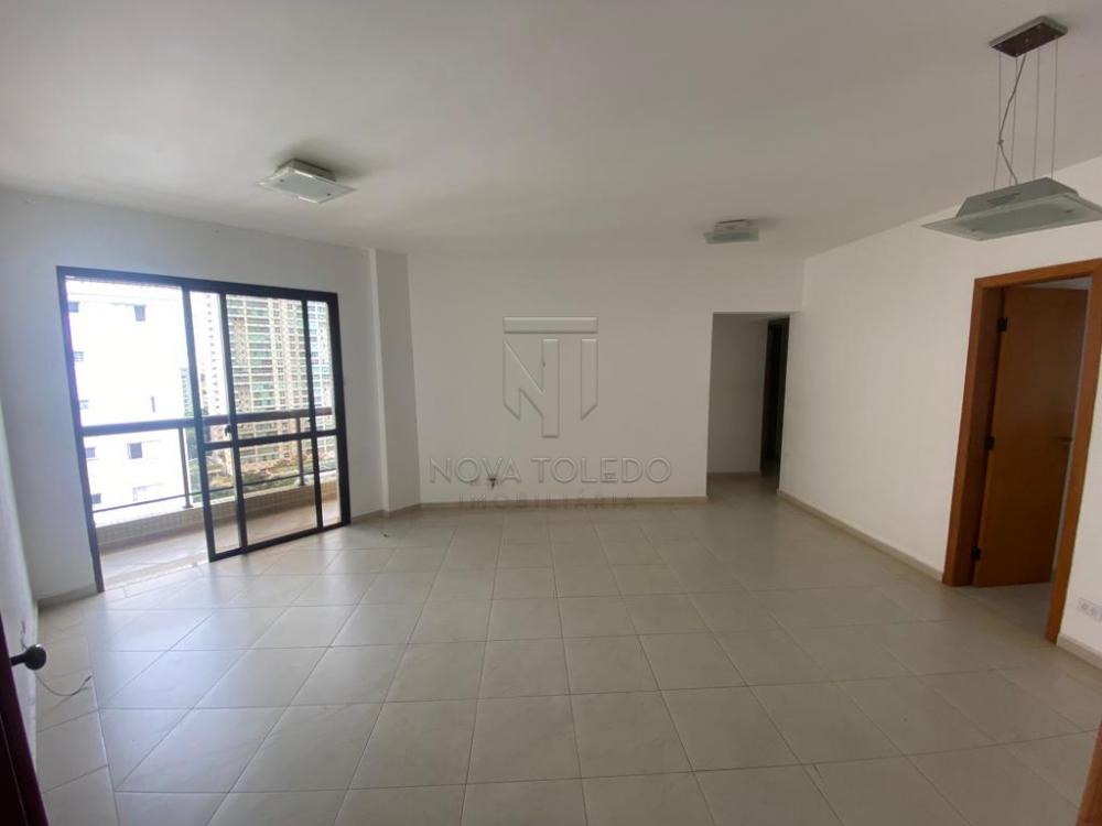 Alugar Apartamento / Padrão em São José dos Campos R$ 2.850,00 - Foto 2