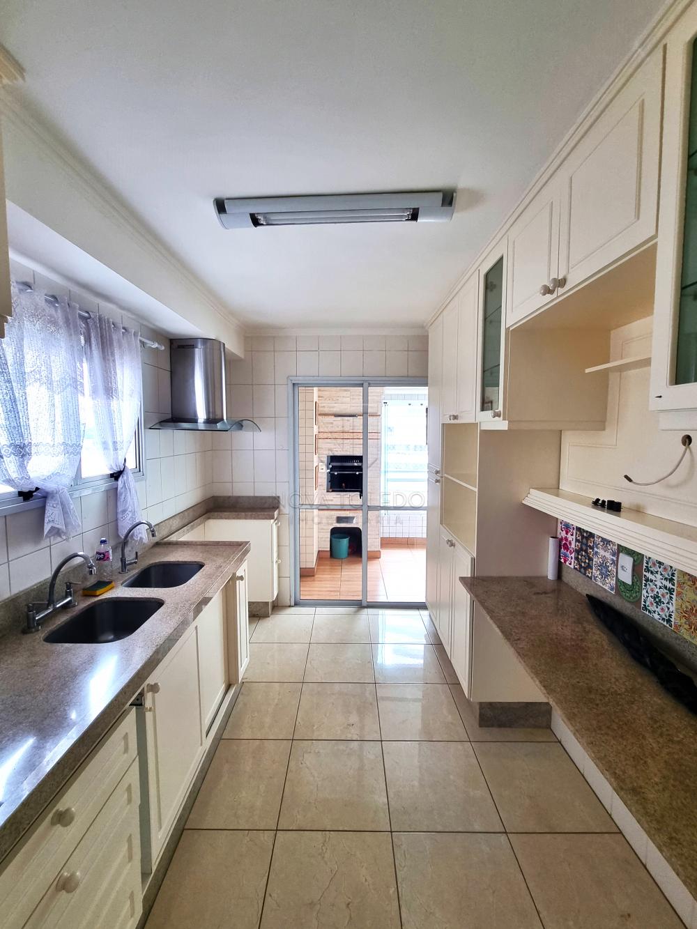 Alugar Apartamento / Padrão em São José dos Campos R$ 5.000,00 - Foto 9