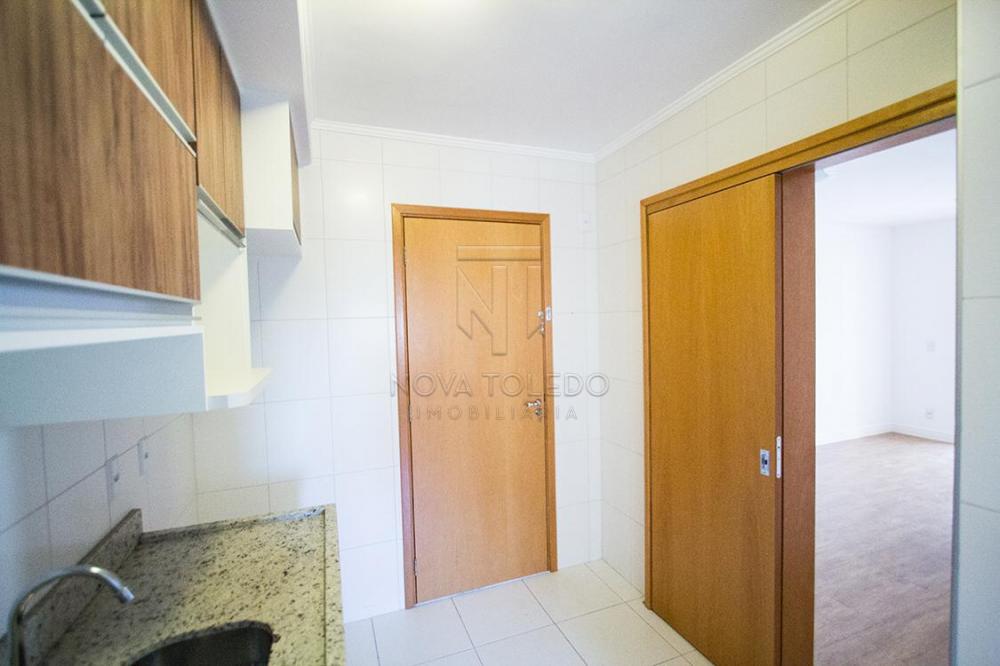 Alugar Apartamento / Padrão em São José dos Campos R$ 2.315,00 - Foto 6
