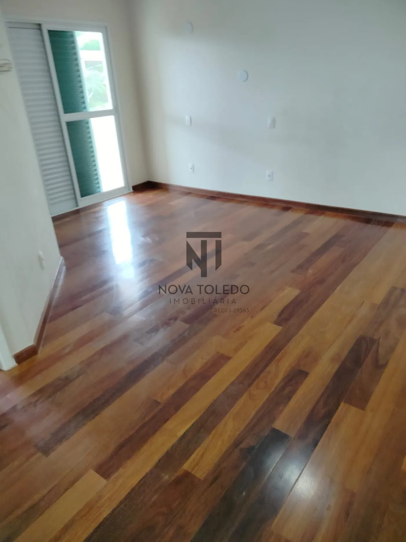 Alugar Casa / Condomínio em São José dos Campos R$ 15.000,00 - Foto 8