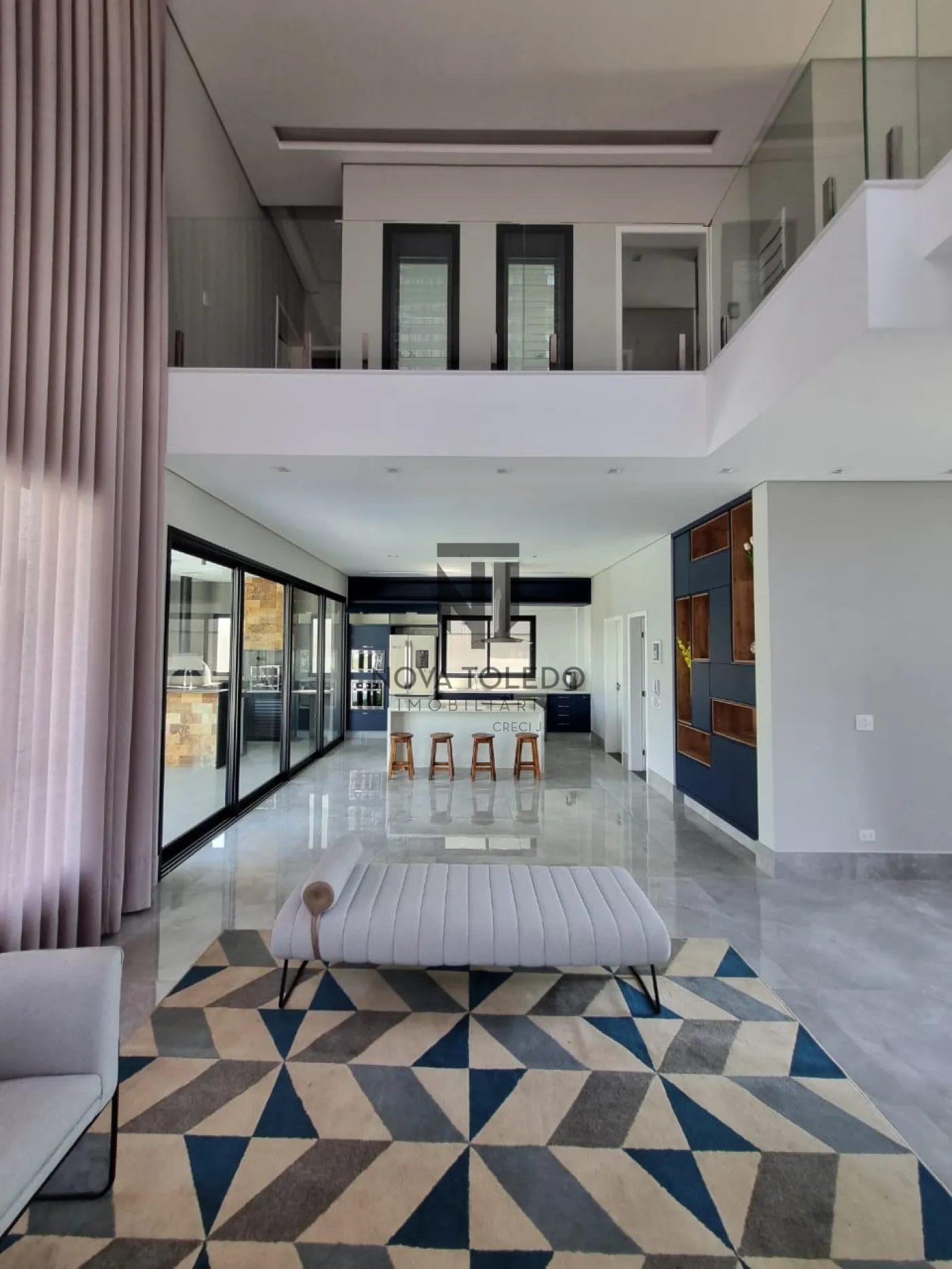 Alugar Casa / Condomínio em São José dos Campos R$ 25.000,00 - Foto 2