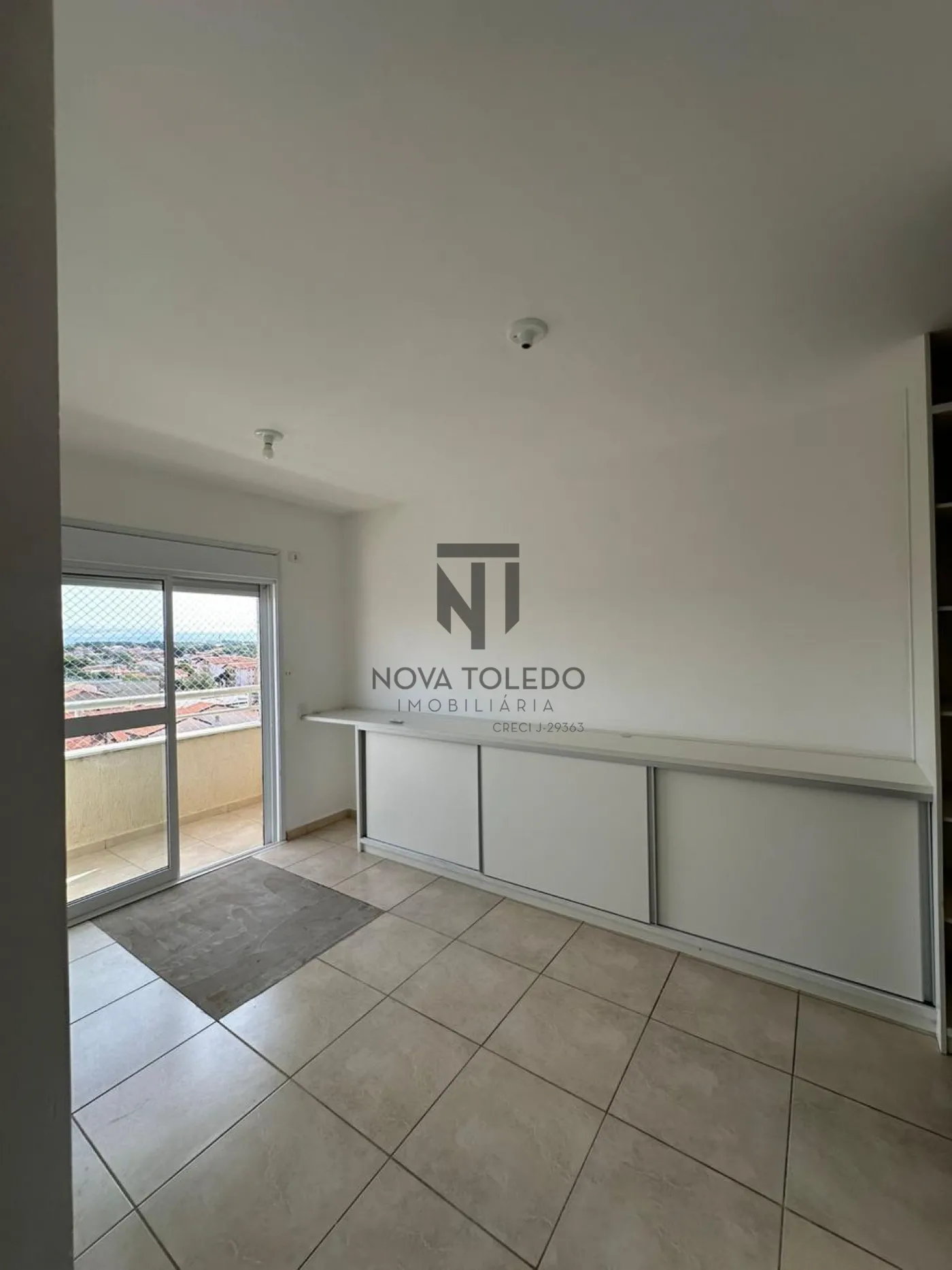 Alugar Apartamento / Duplex em São José dos Campos R$ 3.500,00 - Foto 2