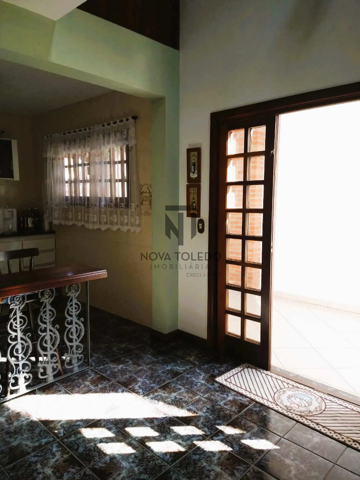 Comprar Casa / Padrão em São José dos Campos R$ 1.010.000,00 - Foto 8