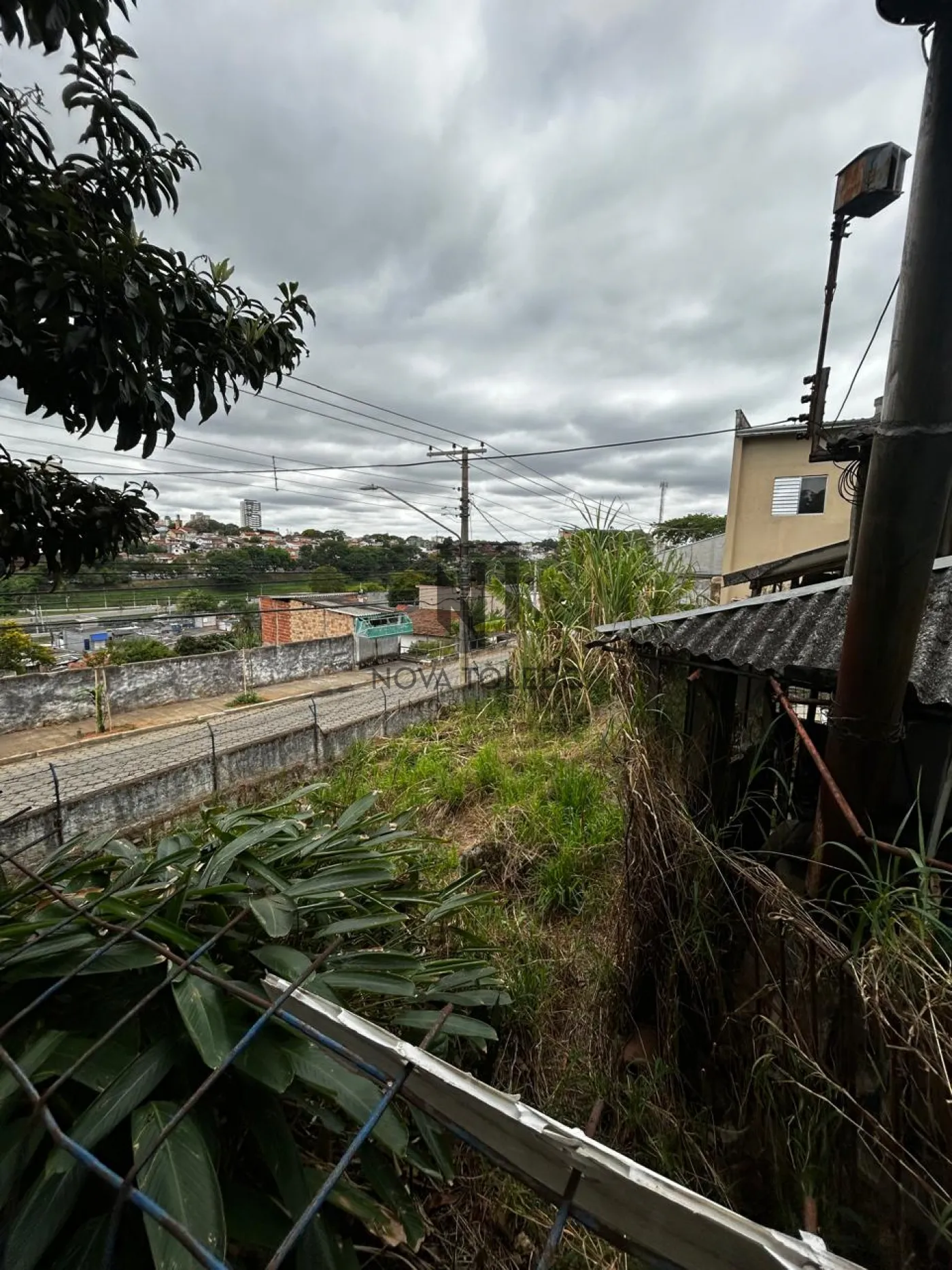Comprar Terreno / Área em São José dos Campos R$ 1.350.000,00 - Foto 11
