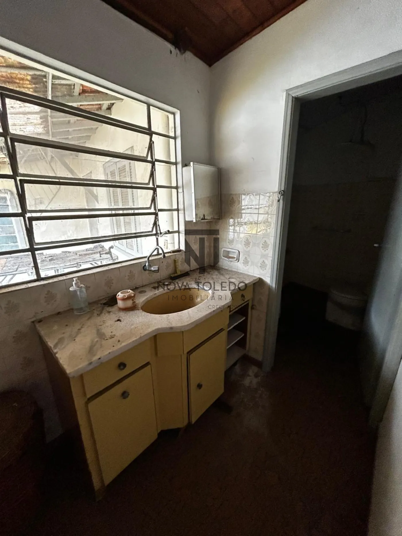 Comprar Terreno / Área em São José dos Campos R$ 1.350.000,00 - Foto 17