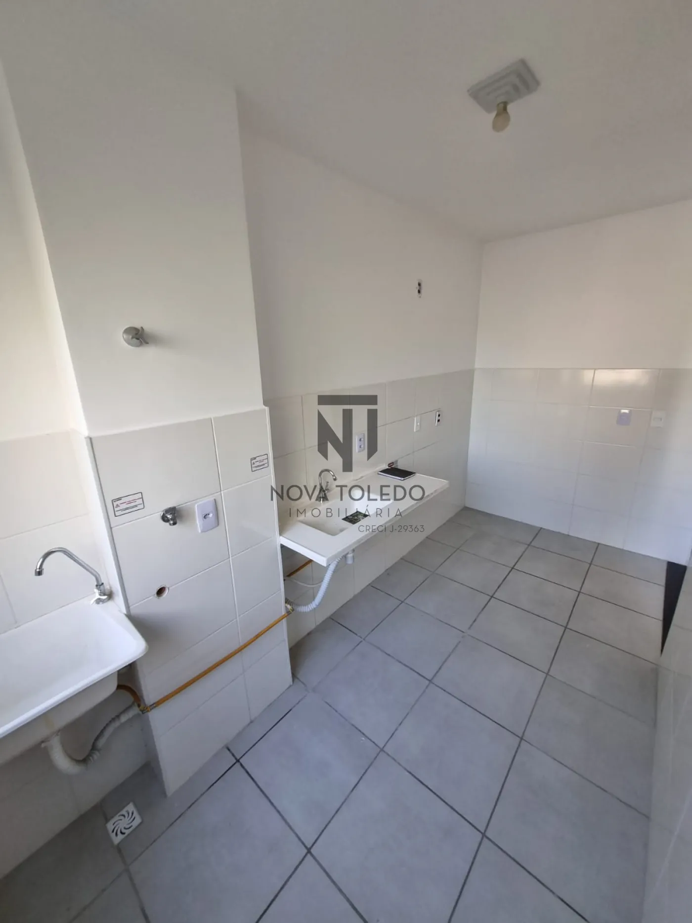 Comprar Apartamento / Padrão em São José dos Campos R$ 330.000,00 - Foto 4