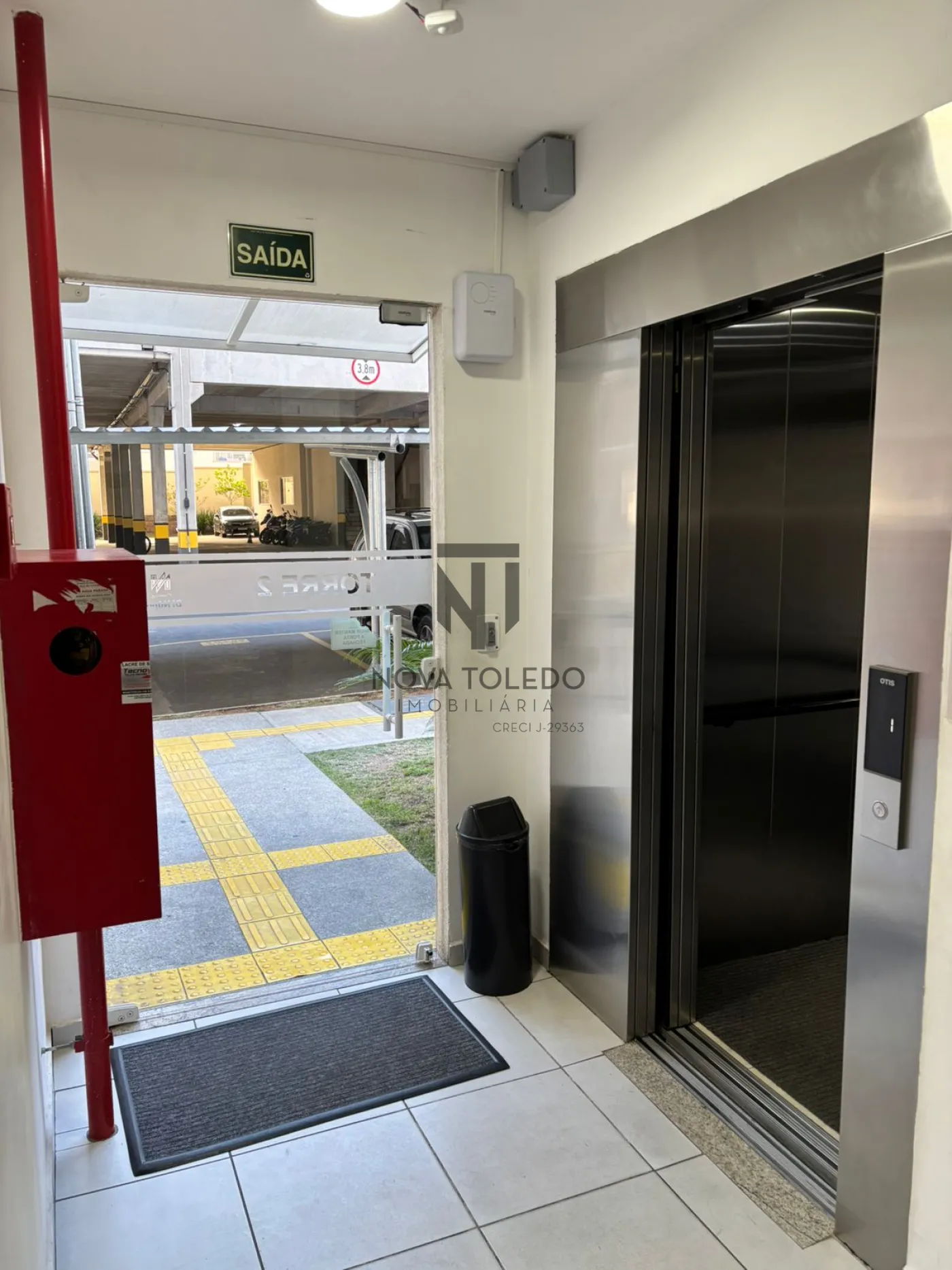 Comprar Apartamento / Padrão em São José dos Campos R$ 330.000,00 - Foto 11
