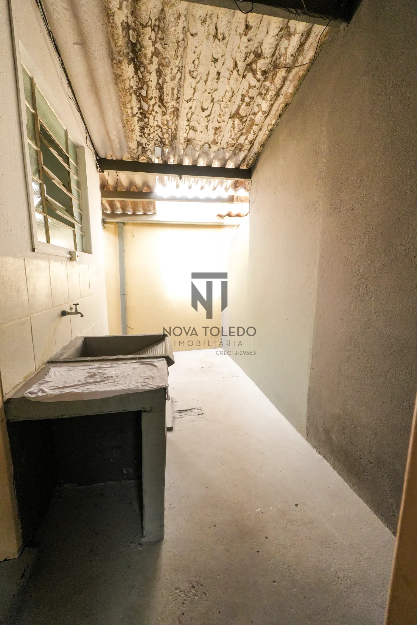 Alugar Casa / Padrão em São José dos Campos R$ 2.700,00 - Foto 4