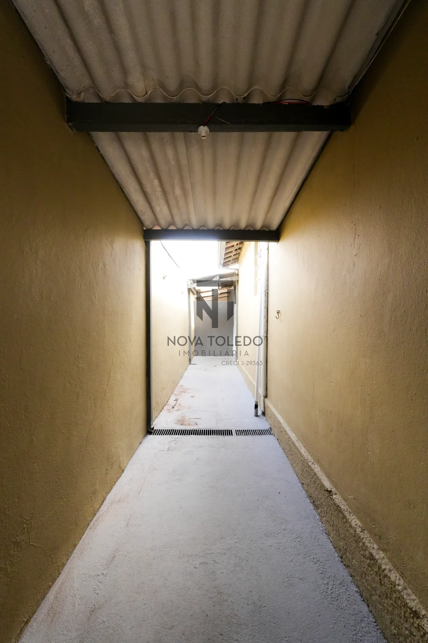 Alugar Casa / Padrão em São José dos Campos R$ 2.700,00 - Foto 10