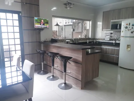 Alugar Casa / Padrão em São José dos Campos. apenas R$ 888.000,00