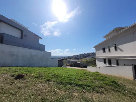 OPORTUNIDADE PARA VOCÊS CONSTRUTORES - CONDOMÍNIO RESIDENCAIL MÔNACO - TERRENO DE 450m² -  URBANOVA