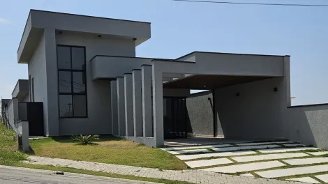 CASA TÉRREA À VENDA - CONDOMÍNIO RESIDENCIAL MANTIQUEIRA - SÃO JOSÉ DOS CAMPOS