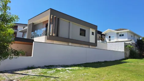 Casa a Venda - 3 Suítes - 230M² - ALTOS DA SERRA VI - Urbanova