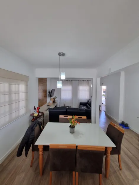 imagem 5 - CASA EM CONDOMÍNIO FECHADO COM 5 DORMITÓRIOS SENDO 2 SUITES E UMA COM HIDROMASSAGEM. imagem 5 - CASA EM CONDOMÍNIO FECHADO COM 5 DORMITÓRIOS SENDO 2 SUITES E UMA COM HIDROMASSAGEM.