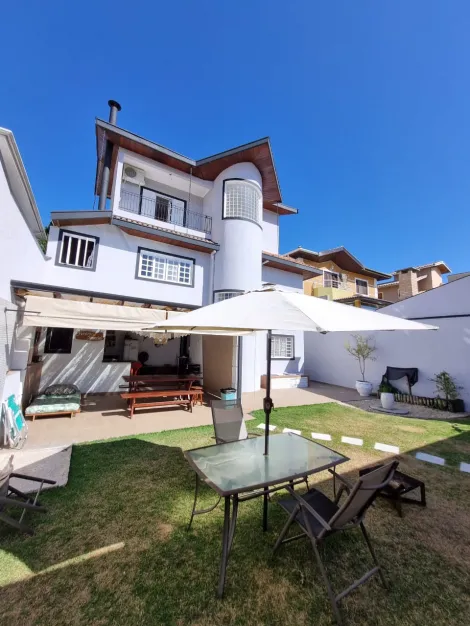 imagem 1 - CASA EM CONDOMÍNIO FECHADO COM 5 DORMITÓRIOS SENDO 2 SUITES E UMA COM HIDROMASSAGEM. imagem 1 - CASA EM CONDOMÍNIO FECHADO COM 5 DORMITÓRIOS SENDO 2 SUITES E UMA COM HIDROMASSAGEM.