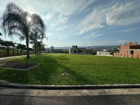 imagem 1 - TERRENO DE ESQUINA A VENDA JÁ COM PROJETO APROVADO E INCLUSO NO CONDOMÍNIO RESIDENCIAL ALPHAVILLE I, COM 606,40 METROS, EXCELENTE TOPOGRAFIA E COM VISTA PARA MONTANHAS. imagem 1 - TERRENO DE ESQUINA A VENDA JÁ COM PROJETO APROVADO E INCLUSO NO CONDOMÍNIO RESIDENCIAL ALPHAVILLE I, COM 606,40 METROS, EXCELENTE TOPOGRAFIA E COM VISTA PARA MONTANHAS.