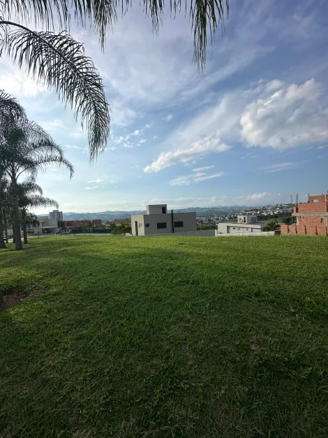 imagem 5 - TERRENO DE ESQUINA A VENDA JÁ COM PROJETO APROVADO E INCLUSO NO CONDOMÍNIO RESIDENCIAL ALPHAVILLE I, COM 606,40 METROS, EXCELENTE TOPOGRAFIA E COM VISTA PARA MONTANHAS. imagem 5 - TERRENO DE ESQUINA A VENDA JÁ COM PROJETO APROVADO E INCLUSO NO CONDOMÍNIO RESIDENCIAL ALPHAVILLE I, COM 606,40 METROS, EXCELENTE TOPOGRAFIA E COM VISTA PARA MONTANHAS.